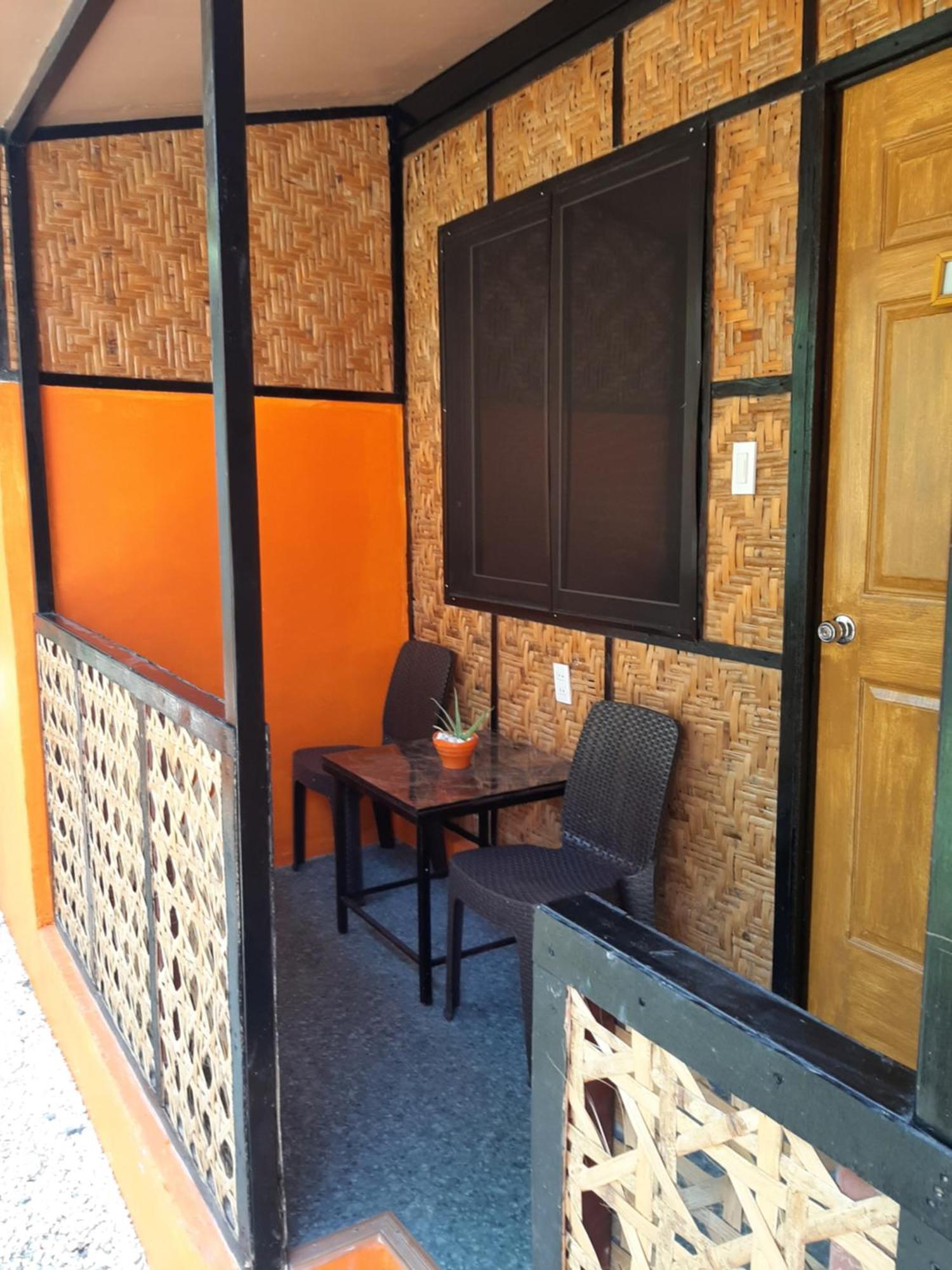 Adrianas Place Boutique Guesthouse Panglao Exterior foto