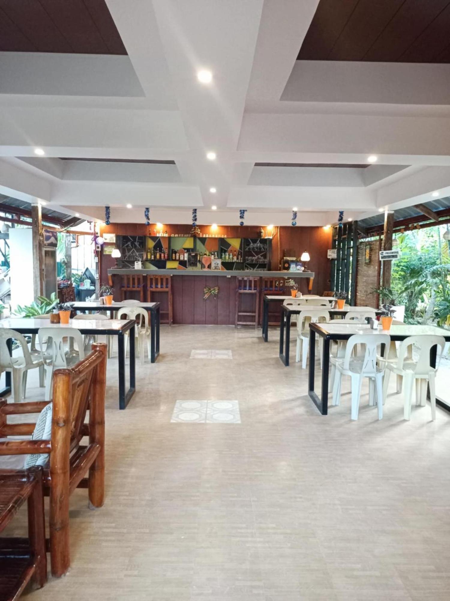 Adrianas Place Boutique Guesthouse Panglao Exterior foto